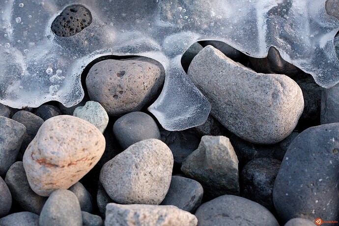 Icystones2.jpg