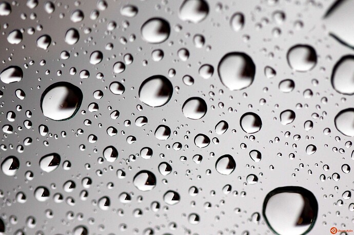 Liquid_glass_by_matthileo.jpg